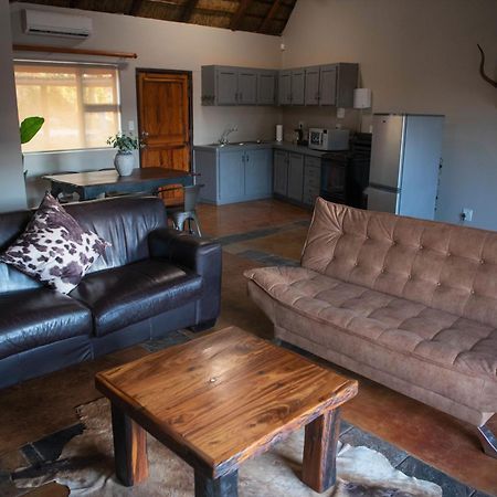 Morakane Safari Lodge Vryburg Quarto foto